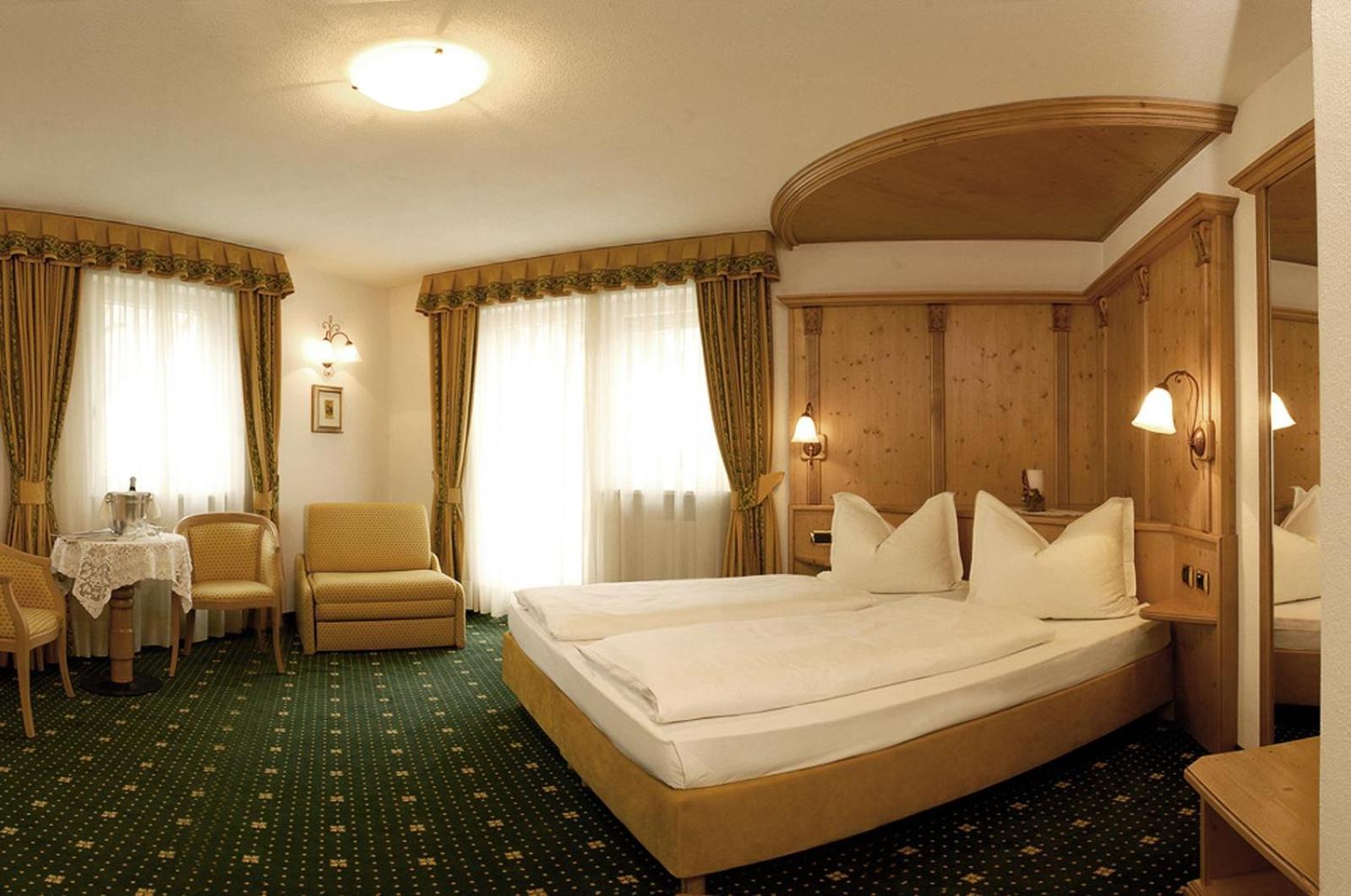 Hotel Maria Urtijëi Dış mekan fotoğraf