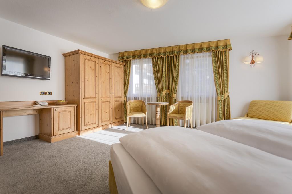 Hotel Maria Urtijëi Dış mekan fotoğraf